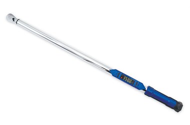 astro pneumatic digital 12 inch torque wrenchp.jpg